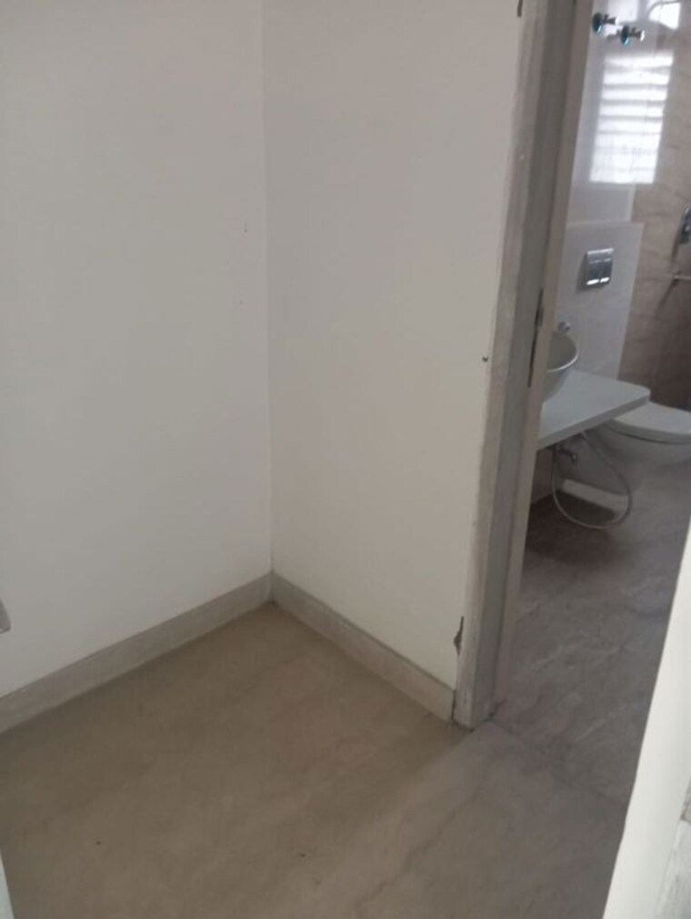 Bathroom, arrjavv-pearl 3 Bedroom 1880 Sq.Ft. Apartment In Ballygunge Kolkata 10417892