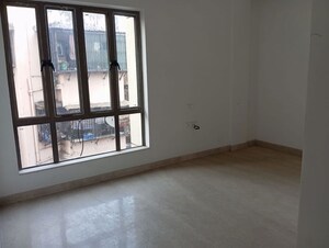 Room in 3 BHK Apartment at Arrjavv Pearl, Ballygunge – for Sale
