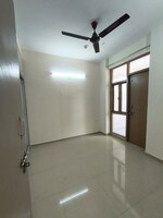 2 BHK + Pooja Room,Servant Room,Study Room,Extra Room,Basement,Store Room 600 Sq.Ft. Apartment in Pareena Om Apartments