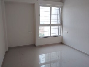 Room in 4 BHK Apartment at Sharada Alliance Akashparv, Bavdhan – for Rent