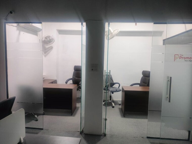 Bathroom, sector 3 Commercial Office Space 654 Sq.Ft. In Sector 3 Noida 10417979