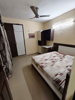 Bedroom in 3 BHK Apartment at Antriksh Golf View - II, Sector 78 – for Rent
