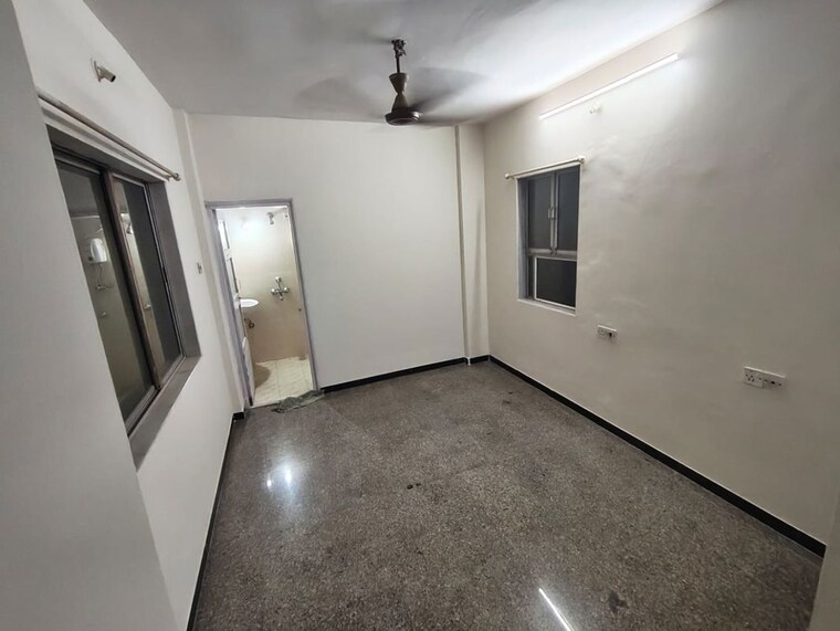 Room, hdil-dheeraj-upvan-1 1 Bedroom 450 Sq.Ft. Apartment In Borivali East Mumbai 10418044