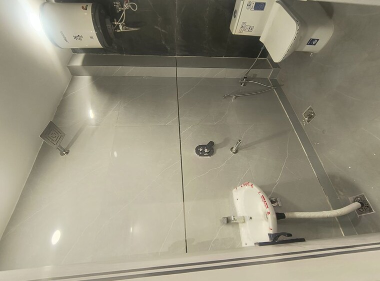 Bathroom, govindpuri 2 Bedroom 680 Sq.Ft. Builder Floor In Govindpuri Delhi 10418100