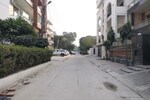 160 Sq.Yd. Plot in Sector 16