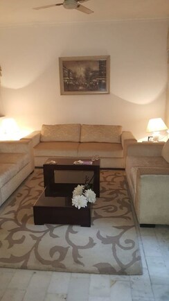 2 BHK + Study Room Builder Floor For Sale in Vasant Vihar