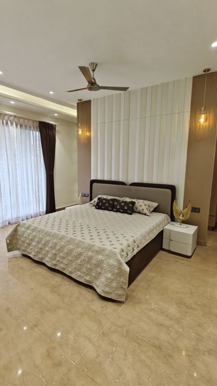 Bedroom, emaar-amaris 3 Bedroom 208 Sq.Yd. Builder Floor In Sector 62 Gurgaon 10418175