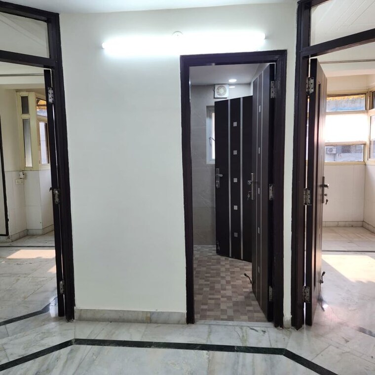 undefined, sector 11 dwarka 4 Bedroom 2000 Sq.Ft. Apartment In Sector 11 Dwarka Delhi 10418034
