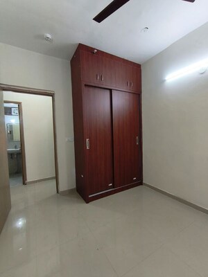 Room in 2 BHK Apartment at Zara Rossa, Sector 112 – for Sale