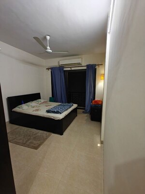 Bedroom in 2 BHK Apartment at Sagar Avenue  II, Santacruz East – for Rent