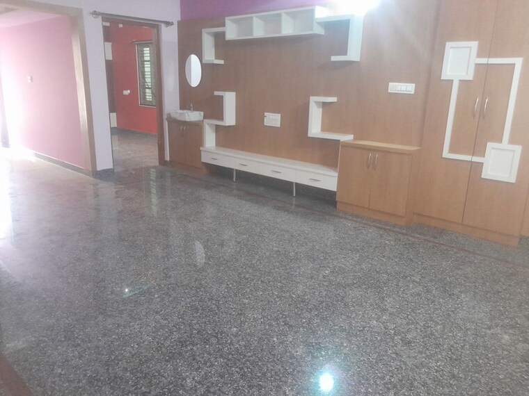 Living Room, nri layout 3 Bedroom 1500 Sq.Ft. Builder Floor In Nri Layout Bangalore 10418214