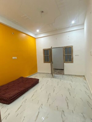 Room in 2 BHK Apartment at Nijampur Malhaur – for Rent