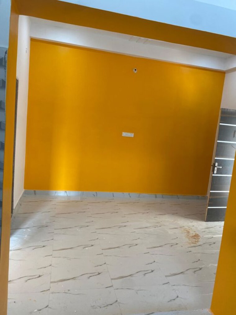 Room, nijampur malhaur 2 Bedroom 1500 Sq.Ft. Apartment In Nijampur Malhaur Lucknow 10418220