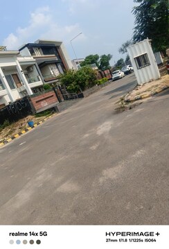Plot For Sale in Sector 78