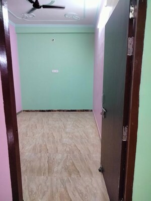 Room in 2 BHK Independent House at Nijampur Malhaur – for Rent