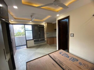 Bedroom in 1 RK Builder Floor at West Patel Nagar – for Rent