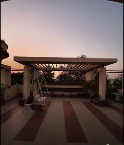 1 BHK + Extra Room Independent House For Rent in Viraj Khand
