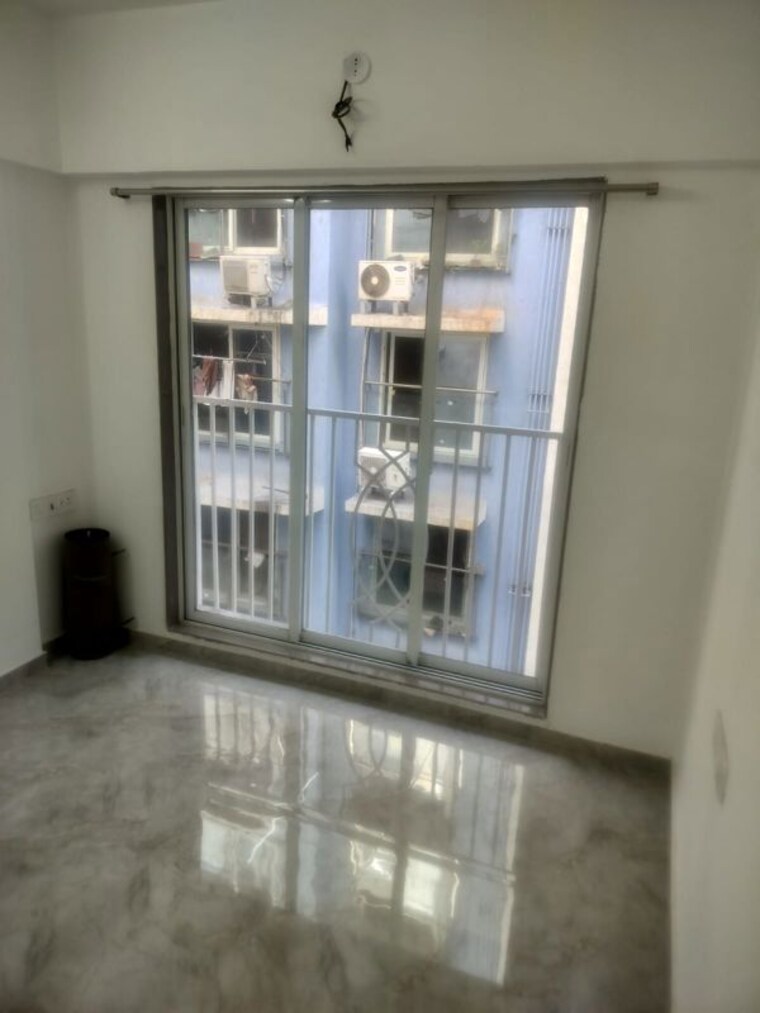Balcony, hariyali 1.5 Bedroom 470 Sq.Ft. Apartment In Hariyali Mumbai 10418245