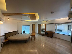 Parking in 5 BHK Apartment at Lower Parel West – for Sale