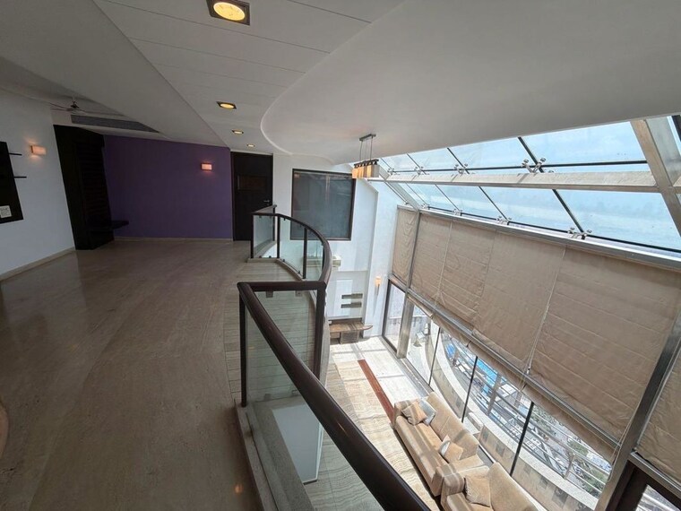 Team Area, lower parel west 5 Bedroom 4500 Sq.Ft. Apartment In Lower Parel West Mumbai 10418249