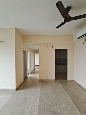 Room in 3.5 BHK Apartment at Paras Dews, Sector 106 – for Sale
