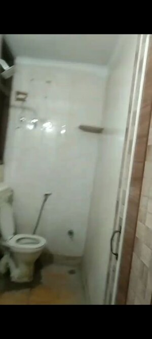 Bathroom in 1 BHK Builder Floor at Vasant Kunj – for Rent