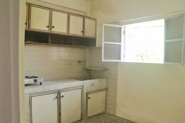 Kitchen, maratha colony 2 Bedroom 530 Sq.Ft. Apartment In Maratha Colony Mumbai 10418283