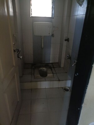 Bathroom in 1 BHK Apartment at Amrut Aangan, Kalwa – for Rent