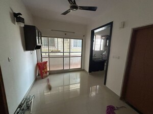 Living Room in 2 BHK Apartment at Srinivasa Mansion, Hbr Layout – for Rent