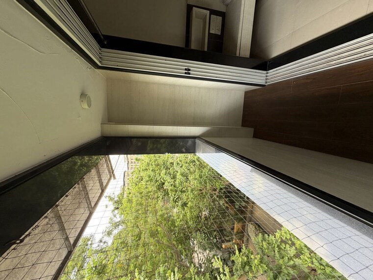 Balcony, raheja-gardens-aspen 2 Bedroom 890 Sq.Ft. Apartment In Midc Colony Thane 10418136