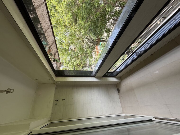 Balcony, raheja-gardens-aspen 2 Bedroom 890 Sq.Ft. Apartment In Midc Colony Thane 10418136