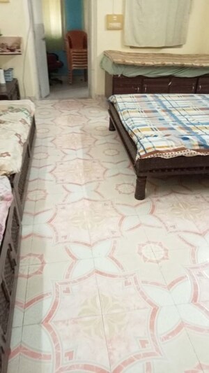 Bedroom in 1 BHK Apartment at Navpada – for Rent