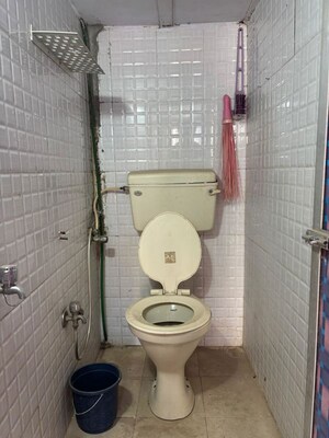 Bathroom in Studio Independent House at Chembur Colony – for Rent