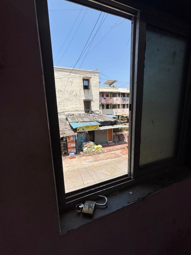 Balcony, chembur colony Studio 250 Sq.Ft. Independent House In Chembur Colony Mumbai 10414203