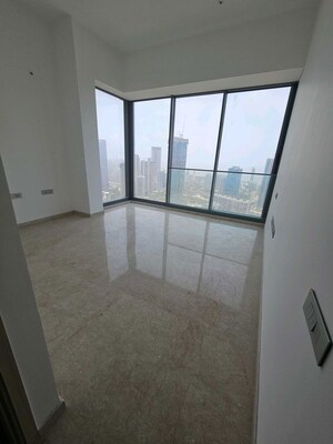 Room in 4 BHK Apartment at Rustomjee Crown, Prabhadevi – for Sale
