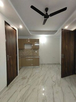 2 BHK + Extra Room,Basement Builder Floor For Rent in Saket