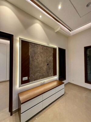 Room in  Office Space at Ludhiana City Centre – for Rent