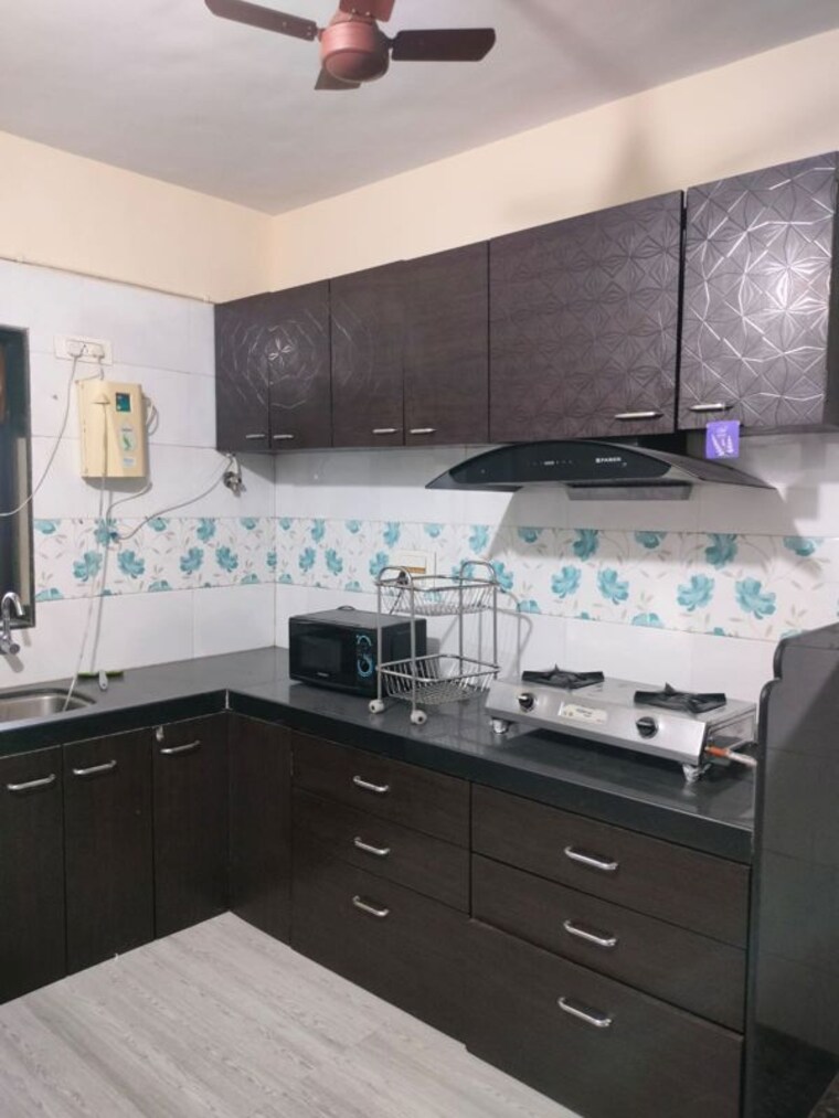 Kitchen, brindaban-mathura-chs 2 Bedroom 770 Sq.Ft. Apartment In Vrindavan Society Thane 10418306