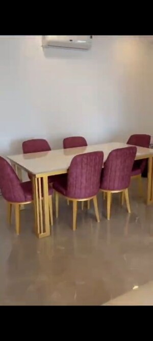 Team Area in 3 BHK Apartment at The Park Residency Andheri, Andheri West – for Rent