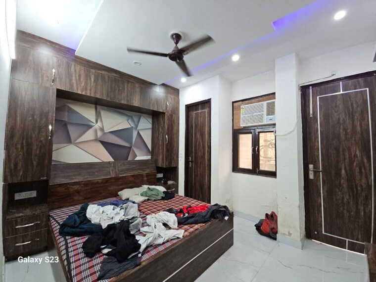 Bedroom, west patel nagar 2 Bedroom 100 Sq.Ft. Builder Floor In West Patel Nagar Delhi 10418397