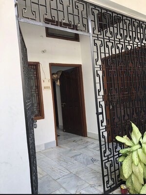 4 BHK Villa – Exterior View View at Gtb Nagar - for Rent