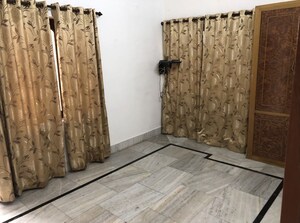 Bedroom in 4 BHK Villa at Gtb Nagar – for Rent