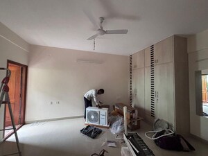 Team Area in 3 BHK Builder Floor at Jayanagar – for Rent