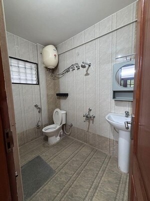 Bathroom in 3 BHK Builder Floor at Jayanagar – for Rent