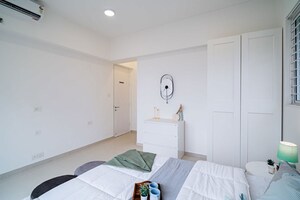 Room in 2 BHK Apartment at Kalpataru Crest, Bhandup West – for Sale