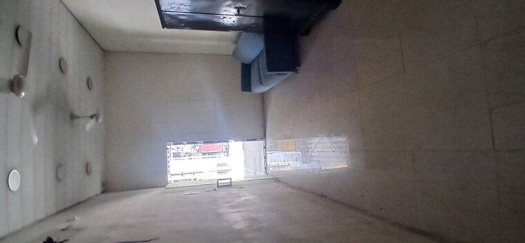 Room, bhoj-bhavan Commercial Shop 350 Sq.Ft. In Chembur Mumbai 10418428