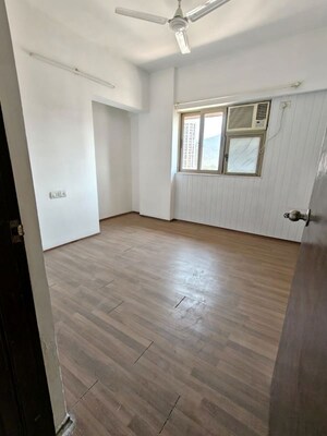 Room in 3 BHK Apartment at Lodha Splendora, Ghodbunder Road – for Sale