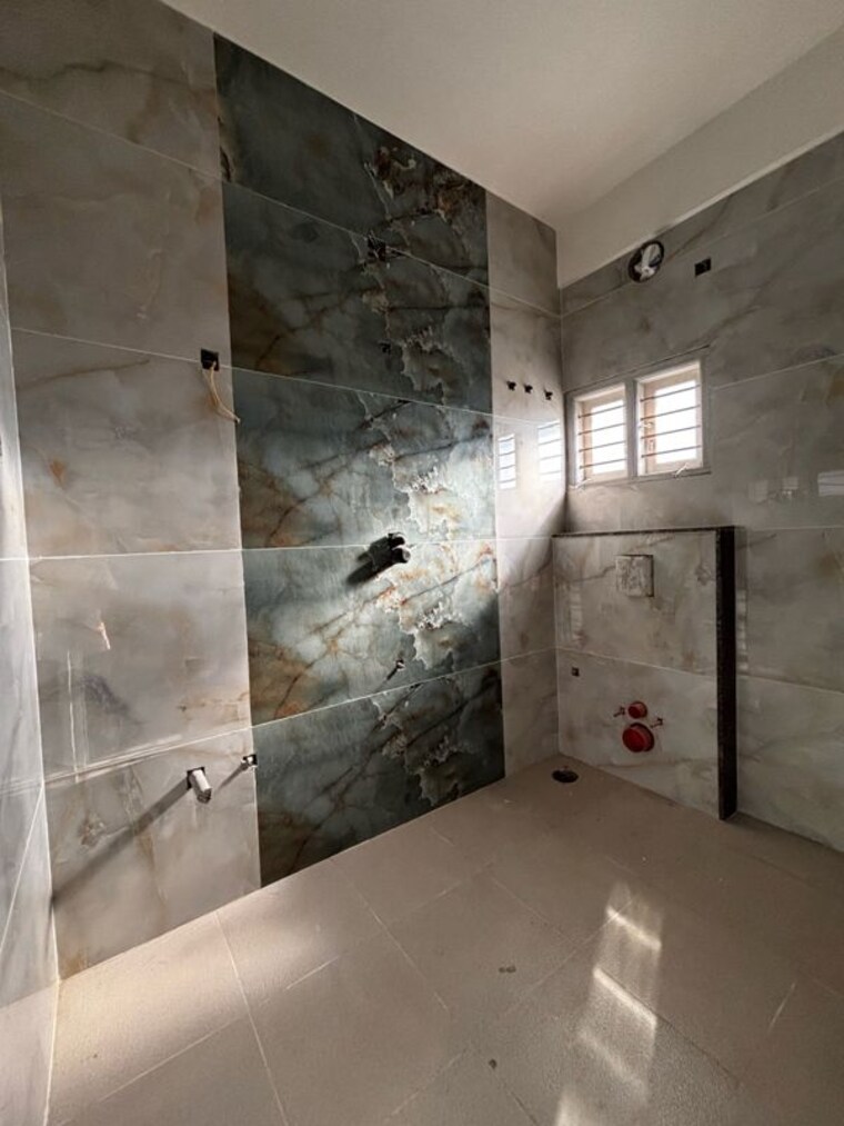 Bathroom, sidedahalli 4 Bedroom 3000 Sq.Ft. Independent House In Sidedahalli Bangalore 10353907