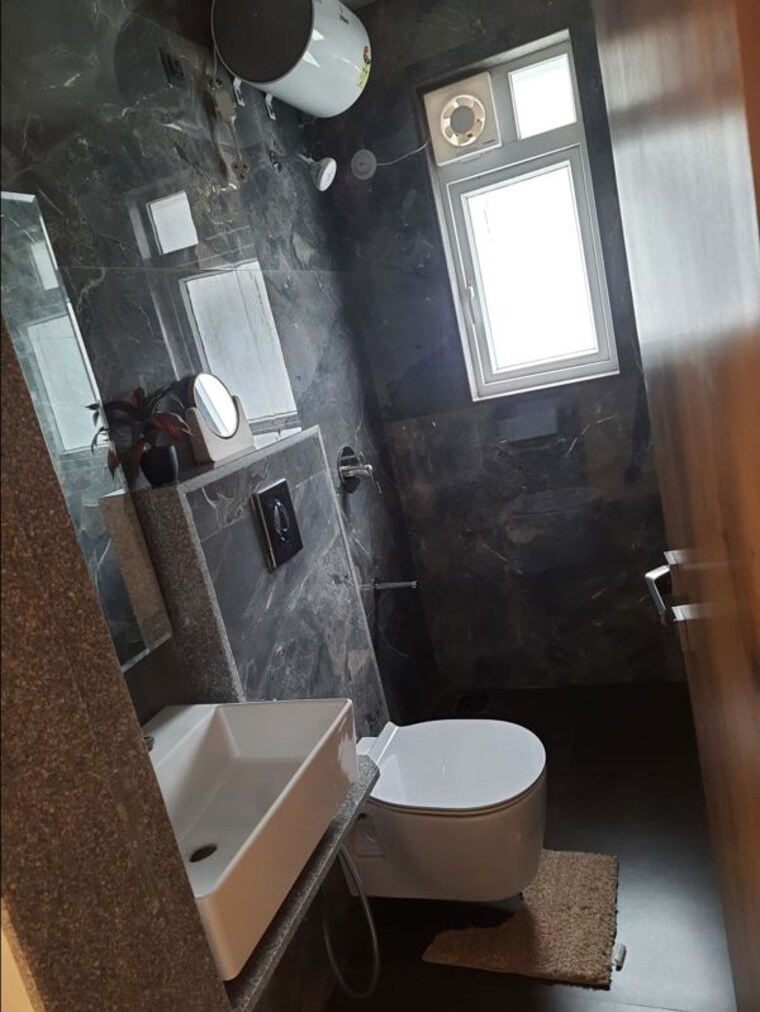 Bathroom, lunkad-amazon 2 Bedroom 1120 Sq.Ft. Apartment In Viman Nagar Pune 10418375