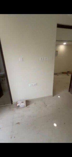 Room in 3 BHK Apartment at Raghav Paradise, Borivali East – for Rent